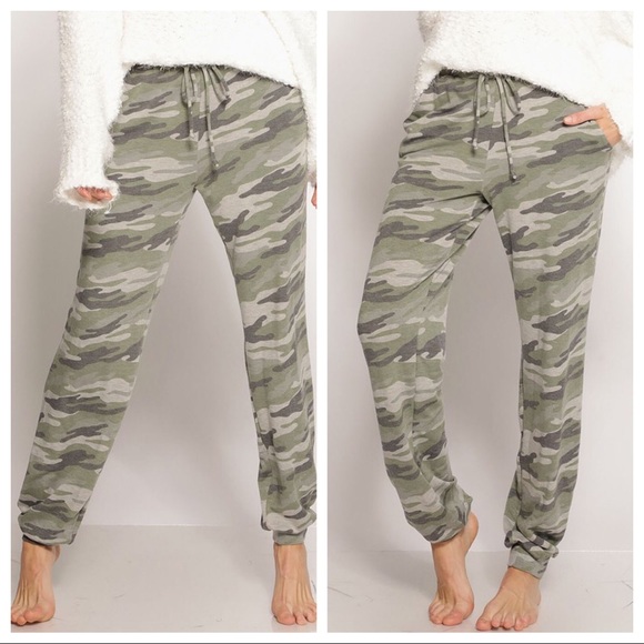 1 LEFT‼️5🌟Loungin’ Camo Joggers-Olive - Picture 6 of 7